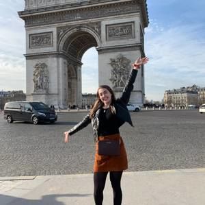 Meet your Posher, Monica